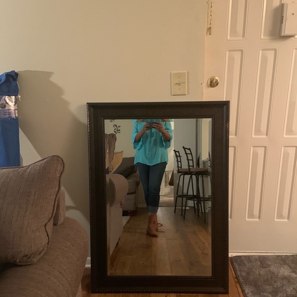 Top - Picture 2 of 5